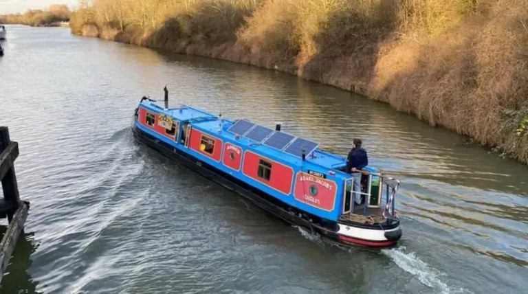 Residential boat rental